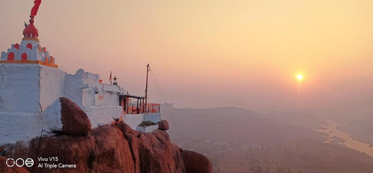 Arjun Homestay Hampi Exterior foto